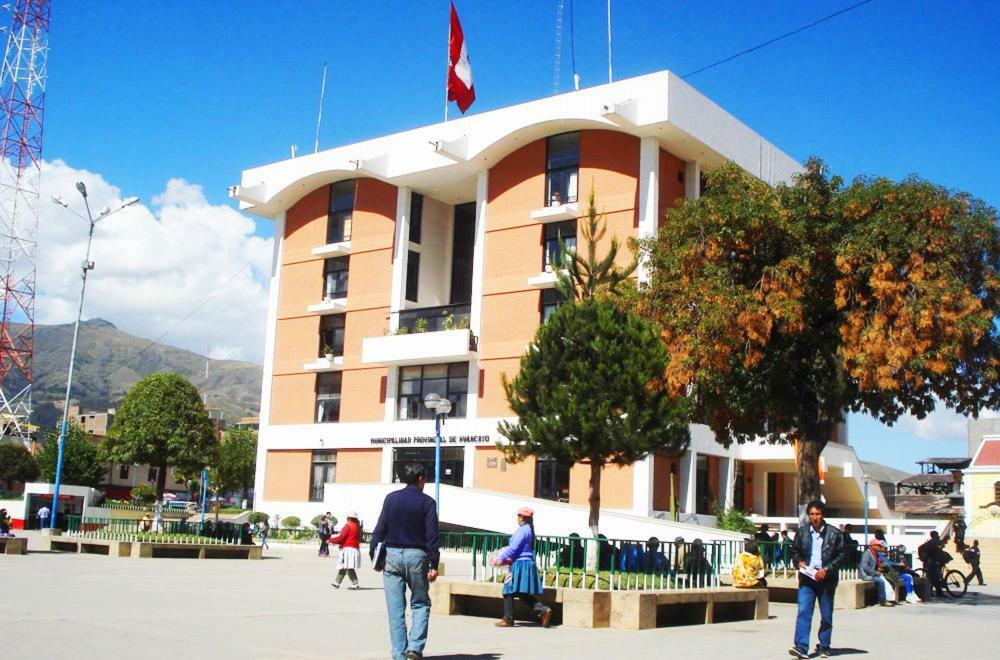 Casa Blanca Hospedaje Huamancaca Exterior photo