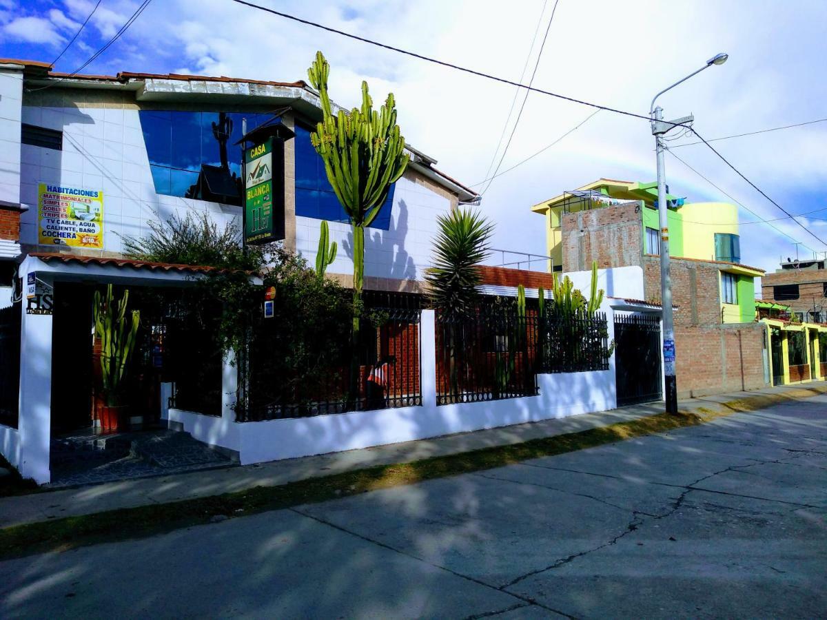 Casa Blanca Hospedaje Huamancaca Exterior photo