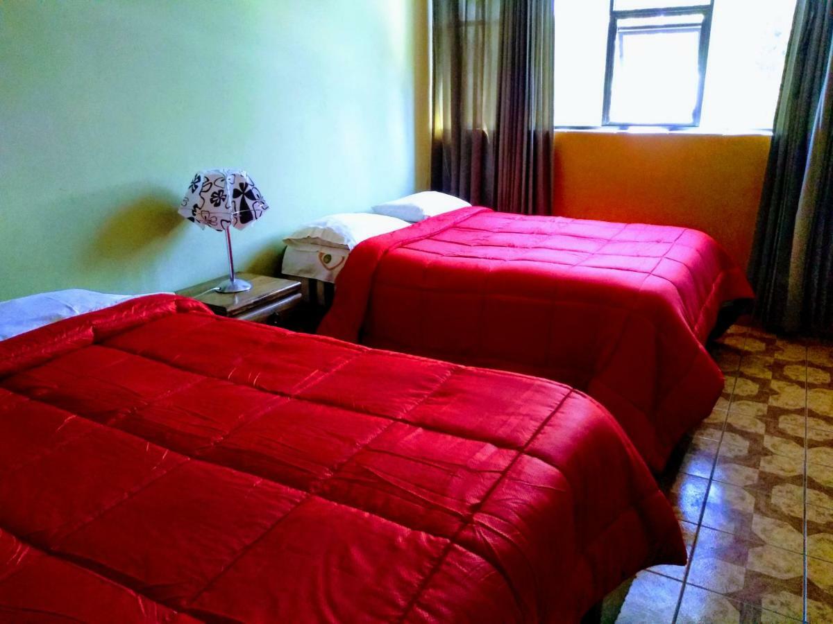 Casa Blanca Hospedaje Huamancaca Room photo